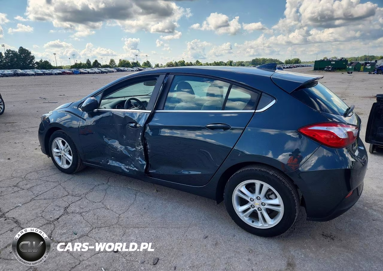 2018 Chevrolet Cruze Lt VIN:3G1BE6SM9JS647707 - 2