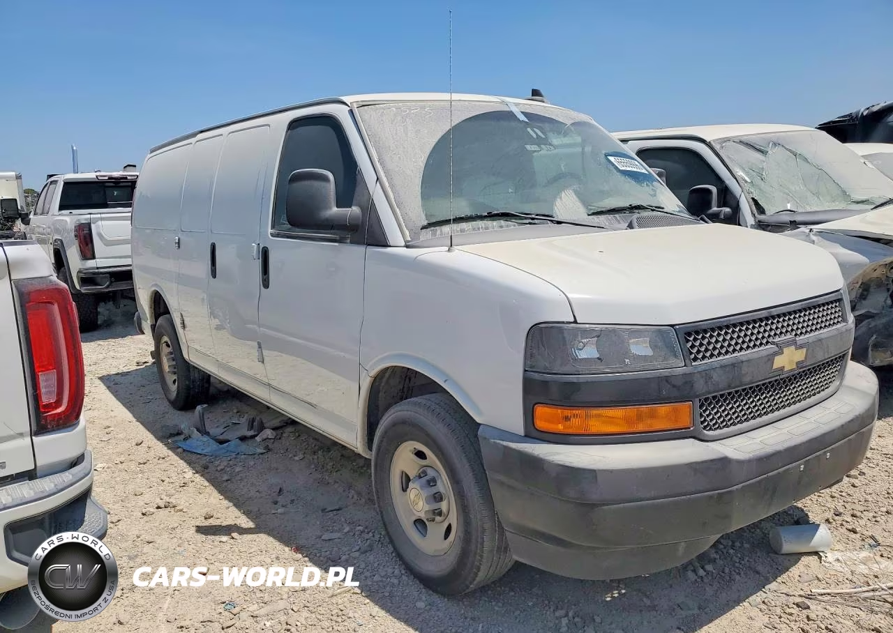 2023 Chevrolet Express G2500 VIN:1GCWGAFP3P1242804 - 4