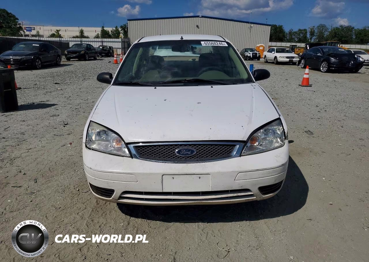 2007 Ford Focus Zx4 VIN:1FAHP34N27W176986 - 5