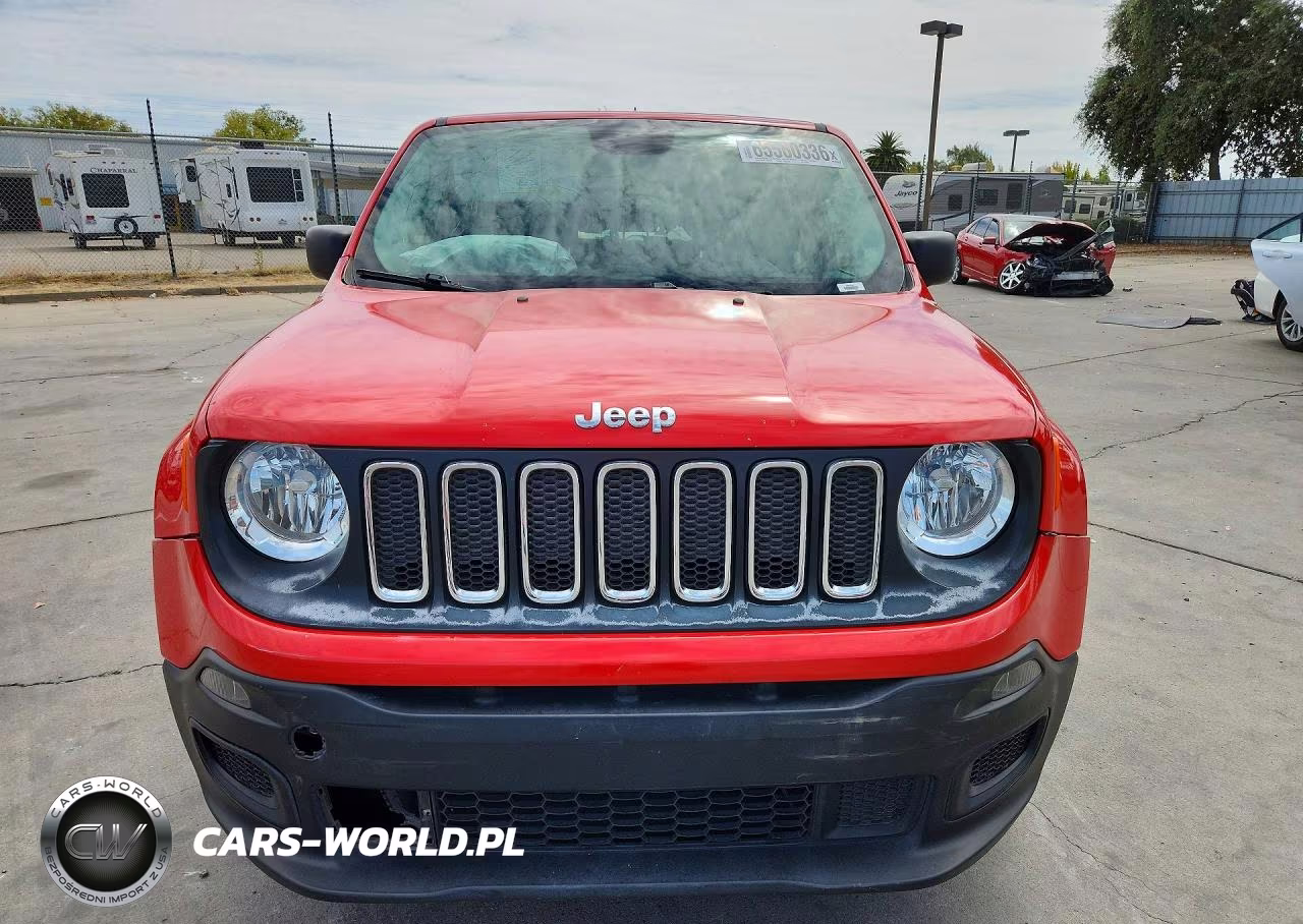 2017 Jeep Renegade Sport VIN:ZACCJAAB7HPE79555 - 5