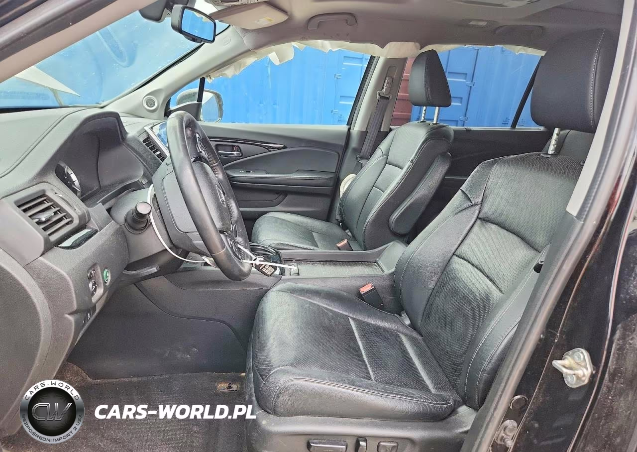 2017 Honda Pilot Elite VIN:5FNYF6H06HB055820 - 7