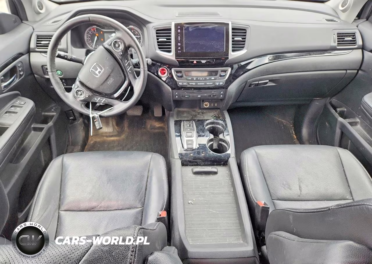 2017 Honda Pilot Elite VIN:5FNYF6H06HB055820 - 8