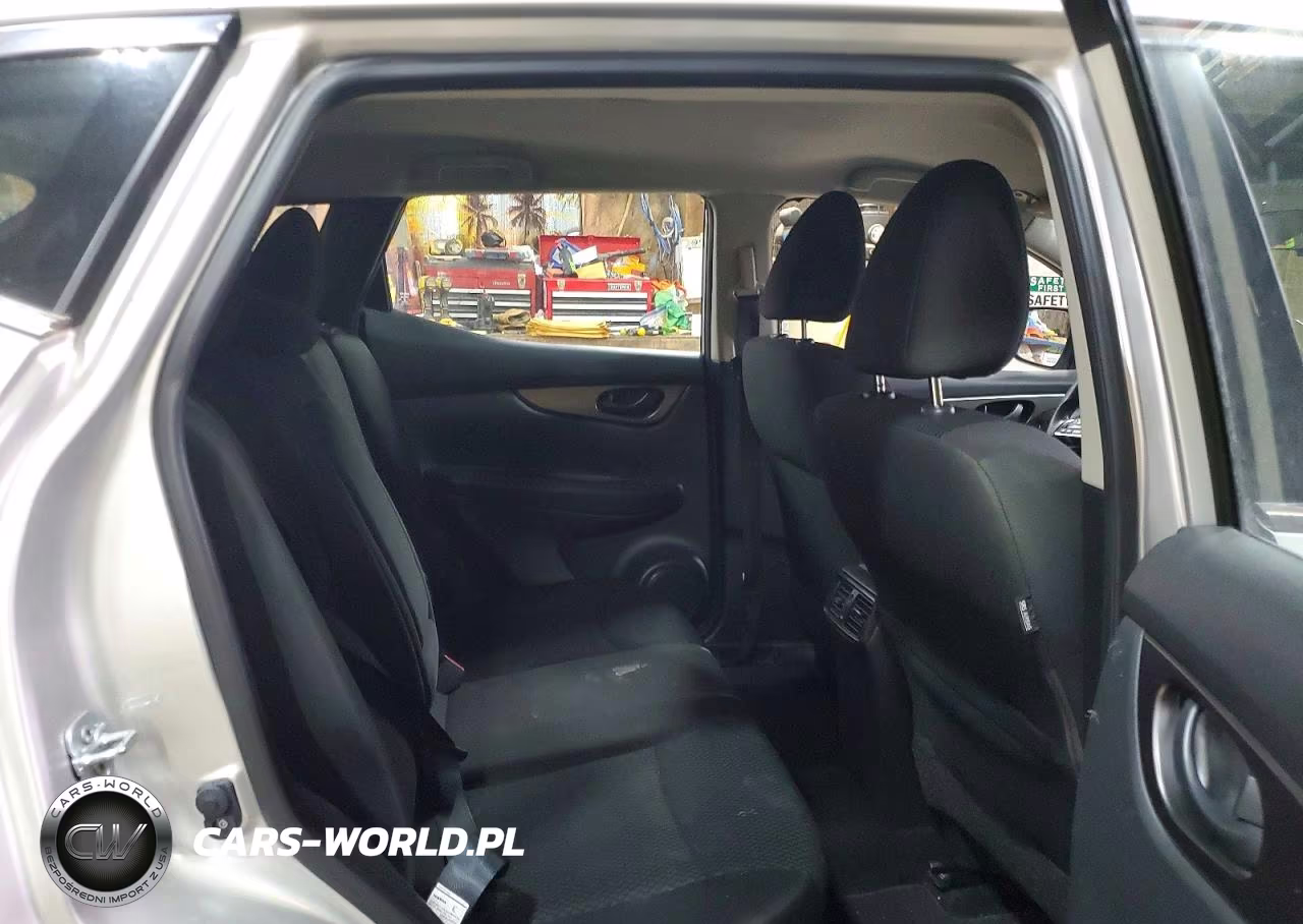 2017 Nissan Rogue Sport S VIN:JN1BJ1CR8HW119612 - 11