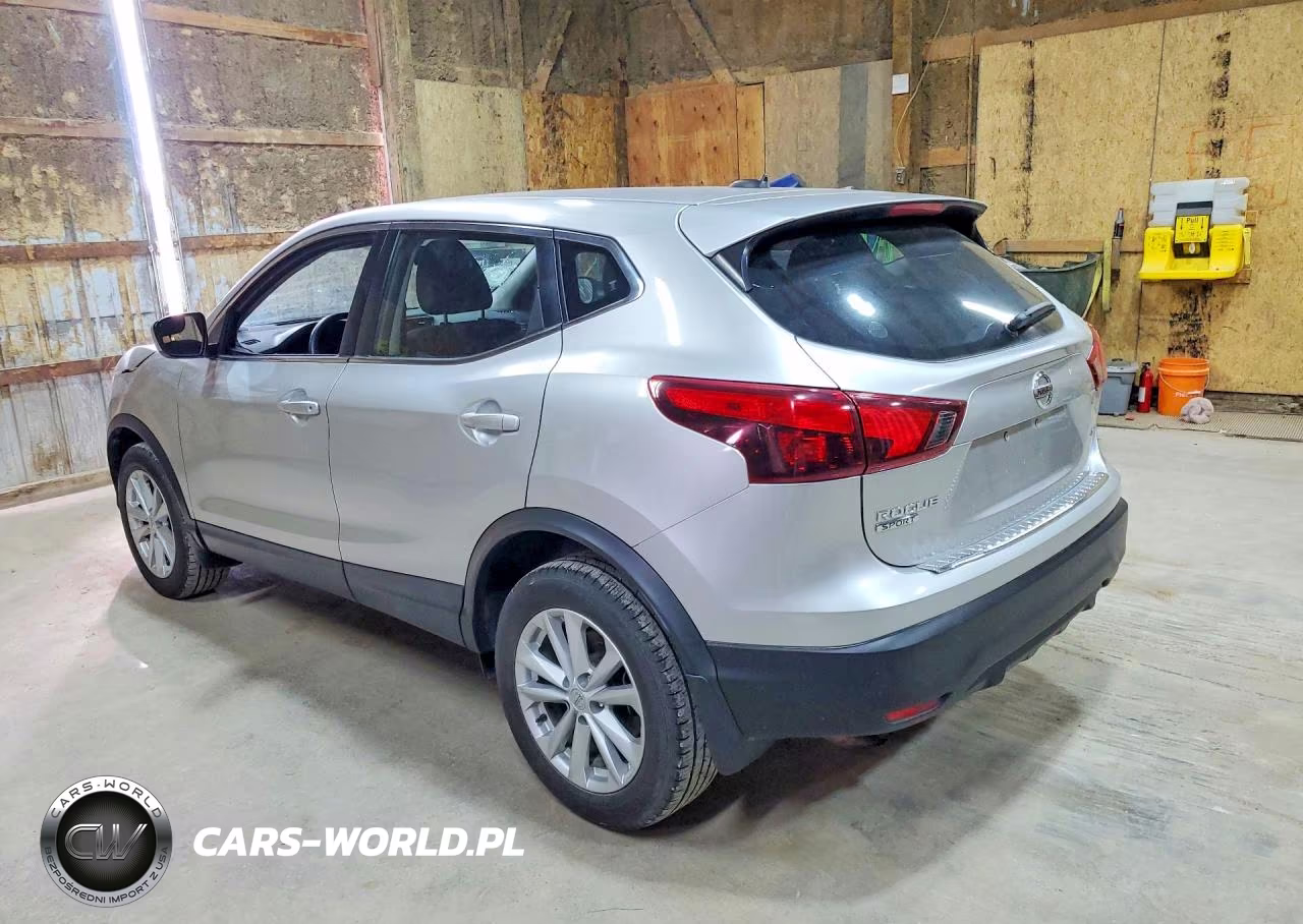 2017 Nissan Rogue Sport S VIN:JN1BJ1CR8HW119612 - 2