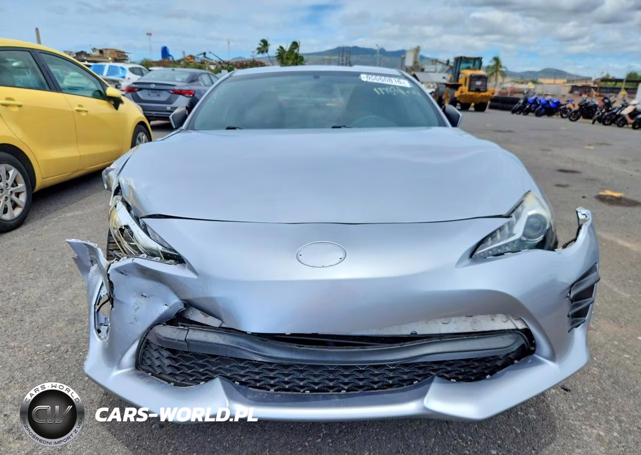 2017 Toyota 86 Base VIN:JF1ZNAA1XH8705543 - 5