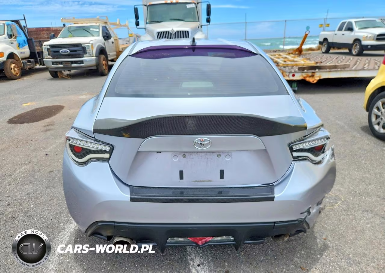 2017 Toyota 86 Base VIN:JF1ZNAA1XH8705543 - 6