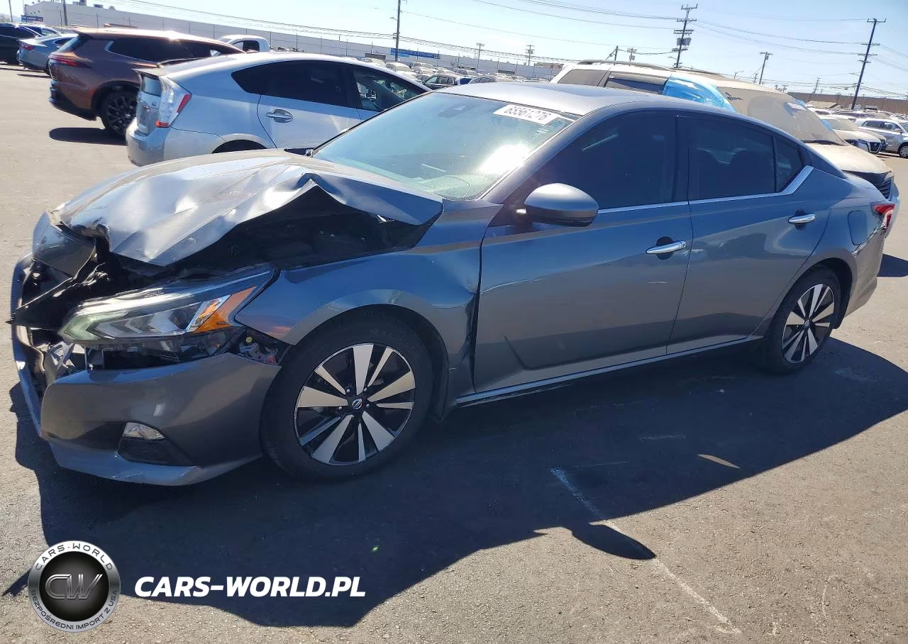 2021 Nissan Altima Sv