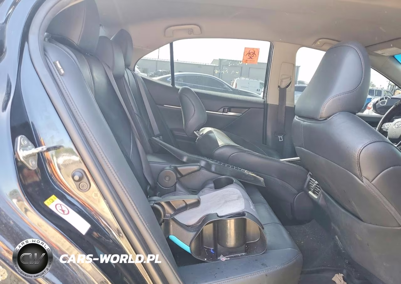 2019 Toyota Camry Xle VIN:4T1B11HK7KU248688 - 10