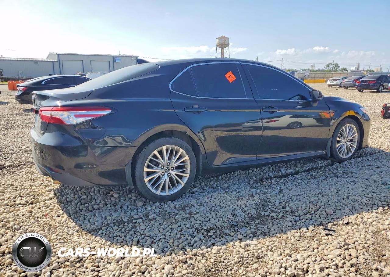 2019 Toyota Camry Xle VIN:4T1B11HK7KU248688 - 3