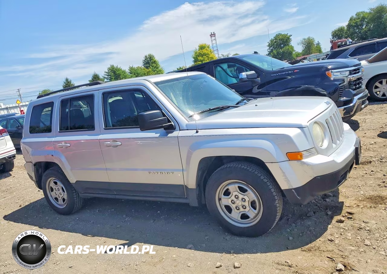2013 Jeep Patriot Sport VIN:1C4NJPBA6DD129926 - 4