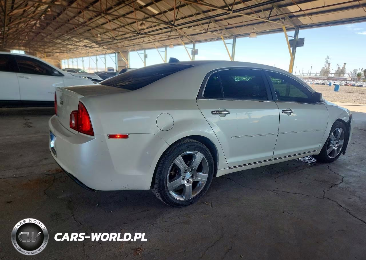 2012 Chevrolet Malibu 1Lt VIN:1G1ZC5E01CF304310 - 3