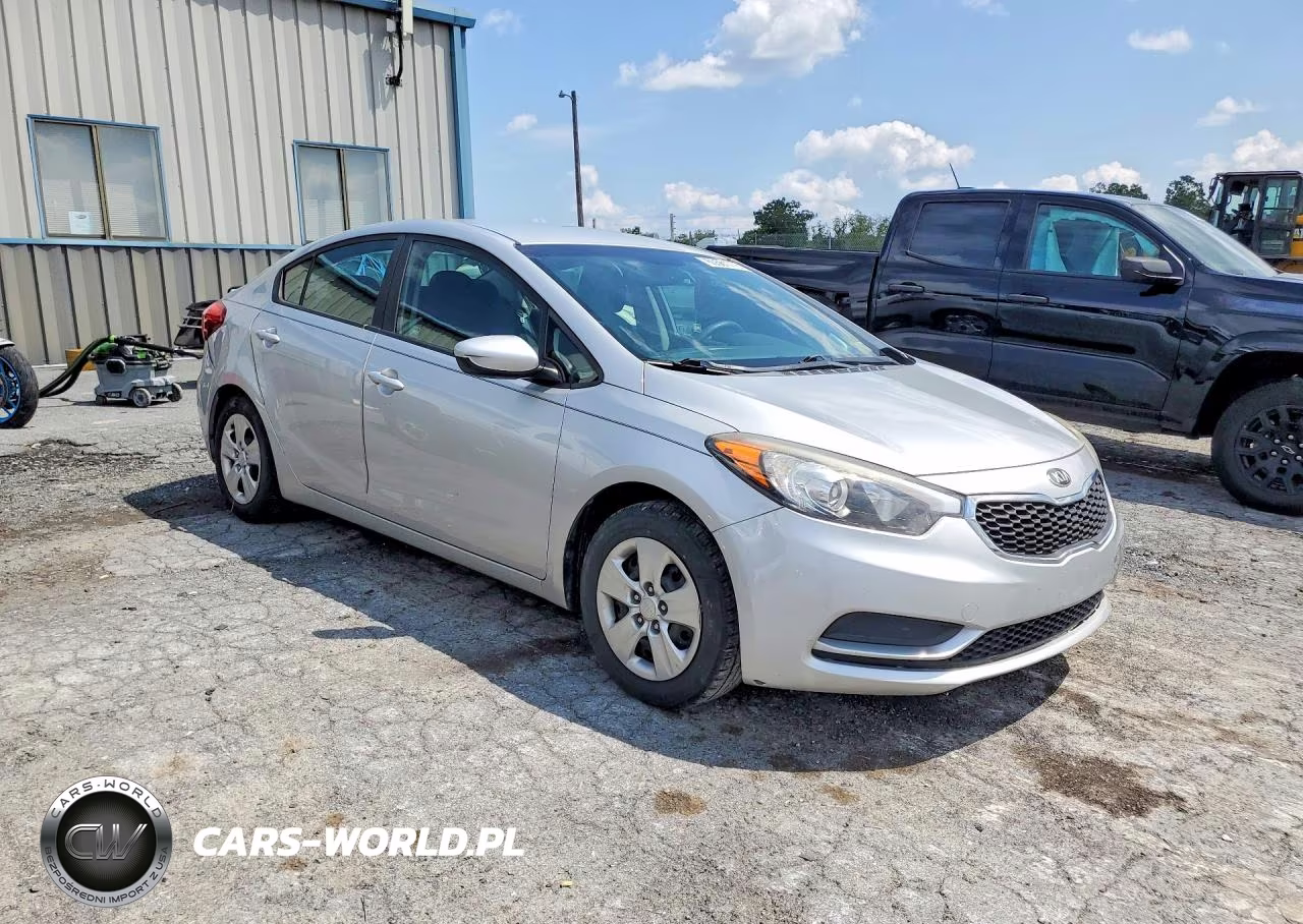 2016 Kia Forte Lx VIN:KNAFK4A6XG5569169 - 4