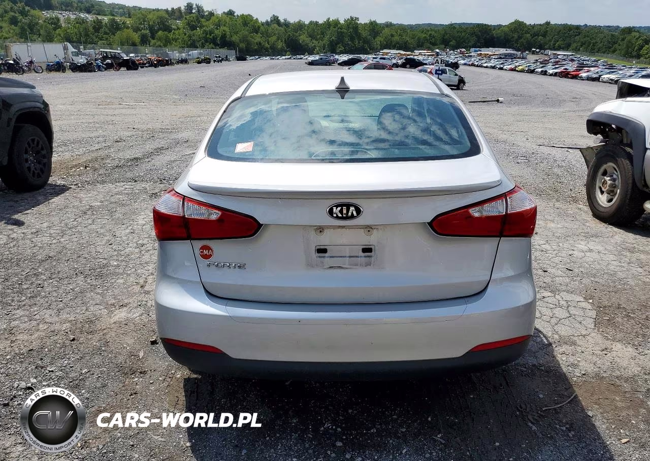 2016 Kia Forte Lx VIN:KNAFK4A6XG5569169 - 6