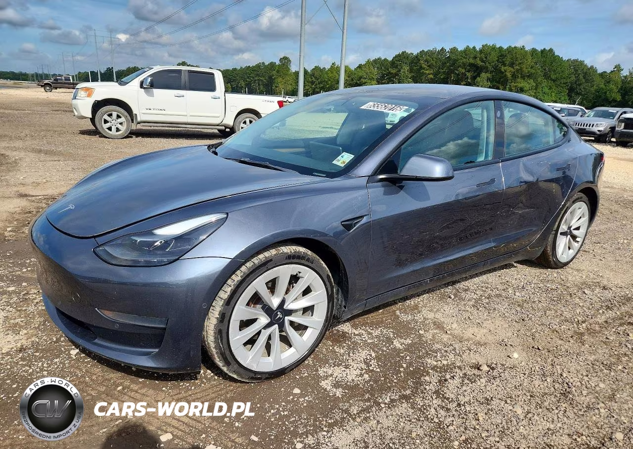 2022 Tesla Model 3 – zdjęcie 1 z 12
