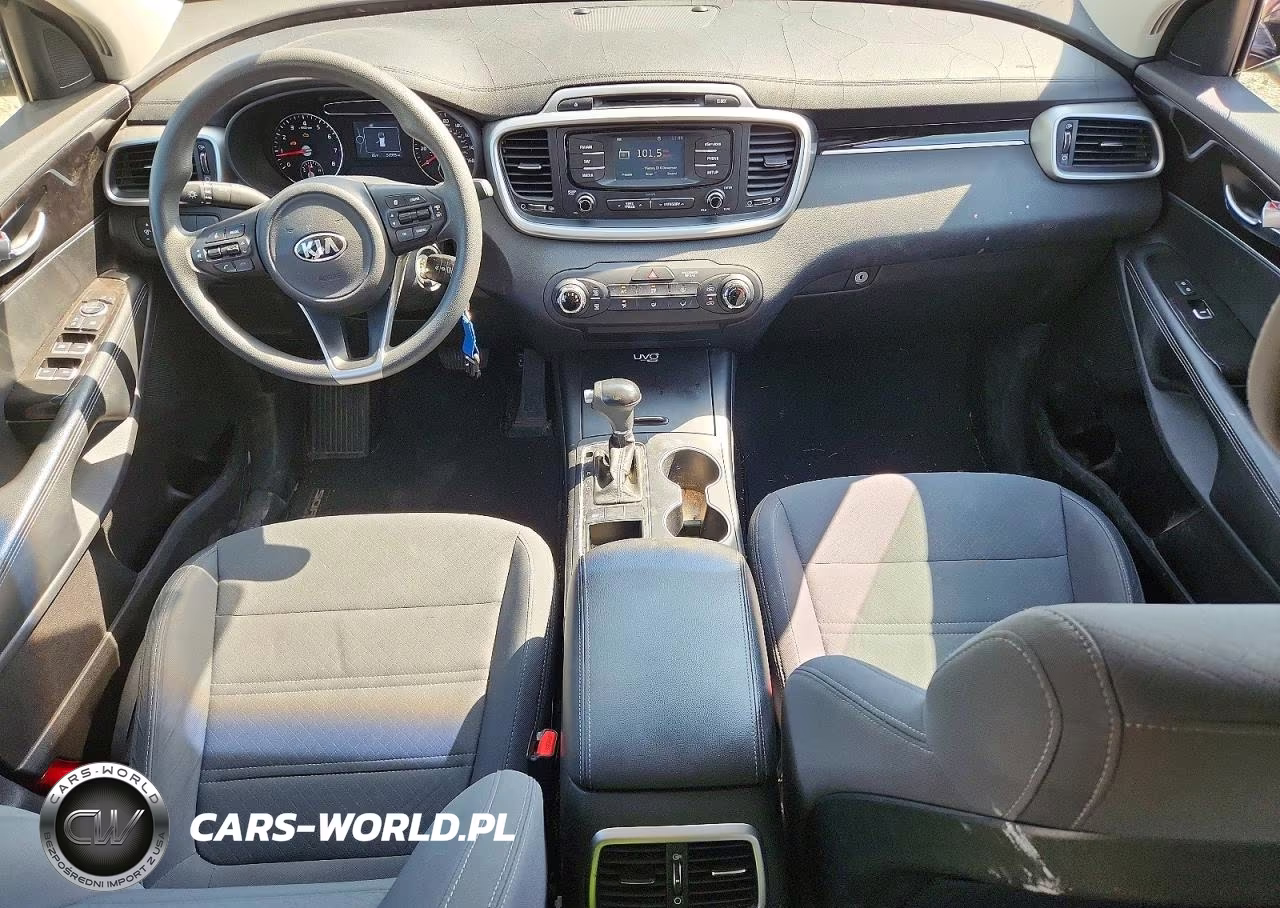 2016 Kia Sorento Lx VIN:5XYPG4A37GG045628 - 8