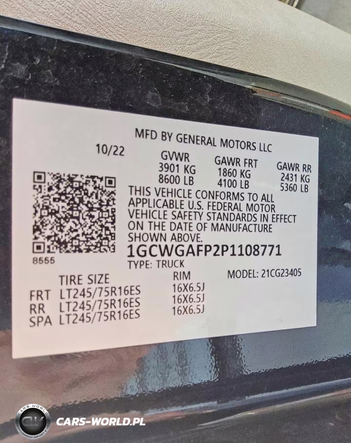2023 Chevrolet Express G2500 VIN:1GCWGAFP2P1108771 - 12