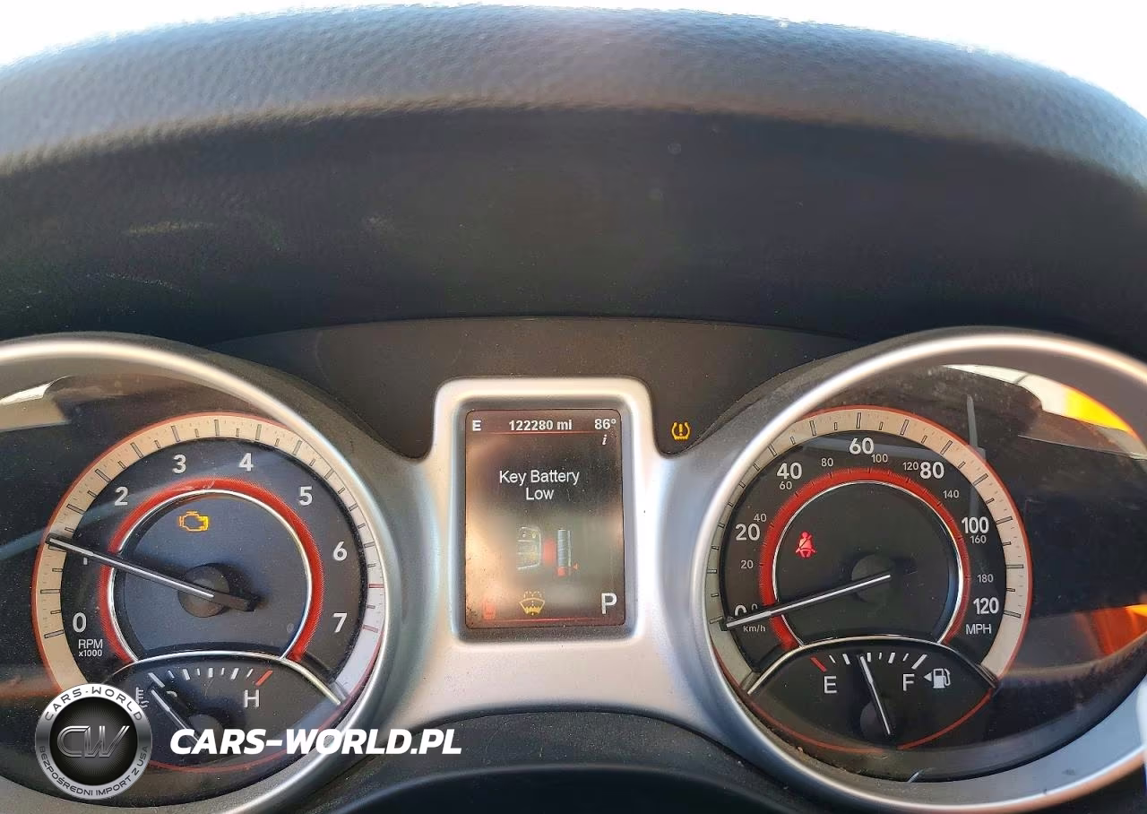 2011 Dodge Journey Crew VIN:3D4PH3FG2BT506113 - 9