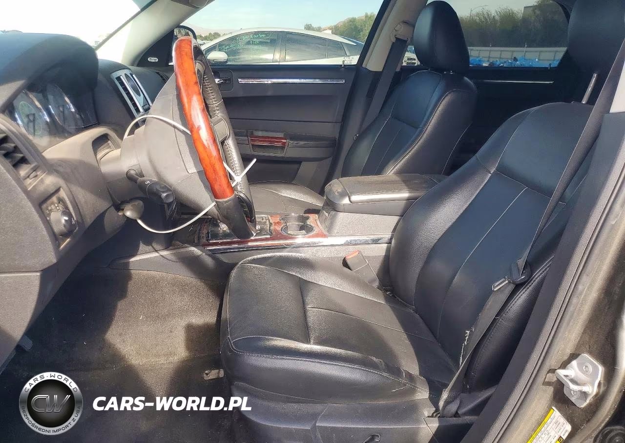 2008 Chrysler 300 Limited VIN:2C3LK33G28H187612 - 7