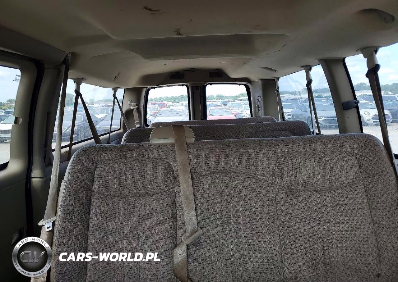 2005 Chevrolet Express G3500 VIN:1GAHG39U051266974 - 10