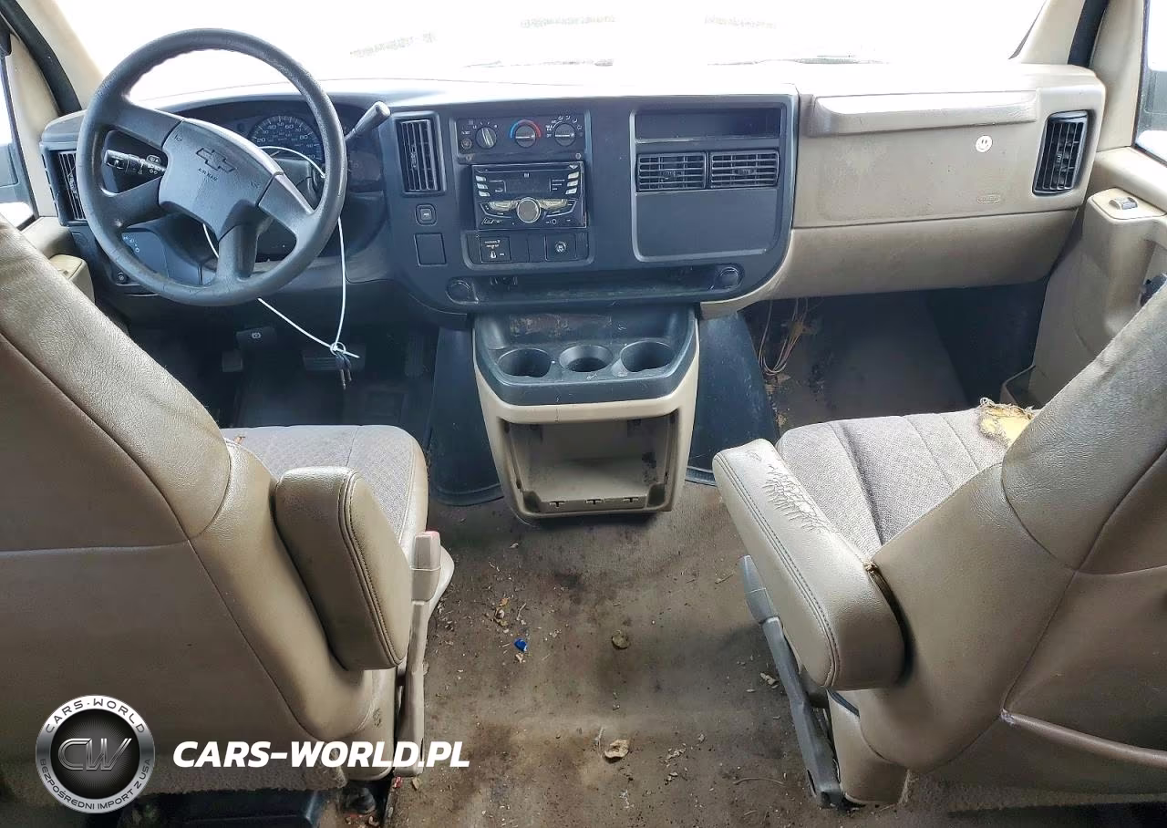 2005 Chevrolet Express G3500 VIN:1GAHG39U051266974 - 8