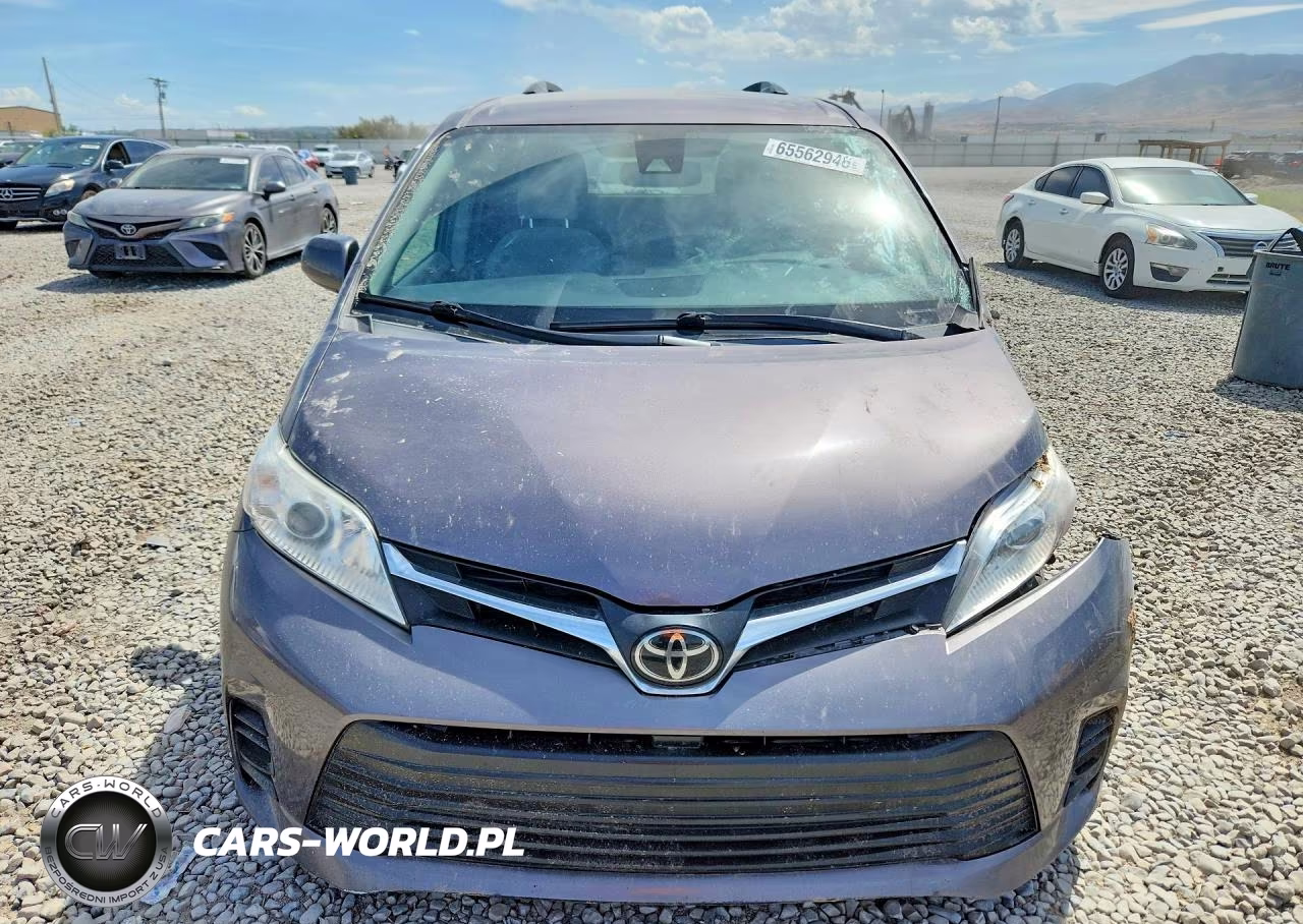 2019 Toyota Sienna Le VIN:5TDKZ3DC9KS997312 - 5