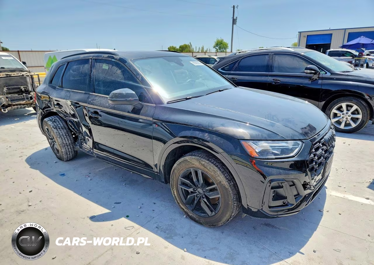 2023 Audi Q5 Premium 45 VIN:WA1GAAFY2P2010987 - 4