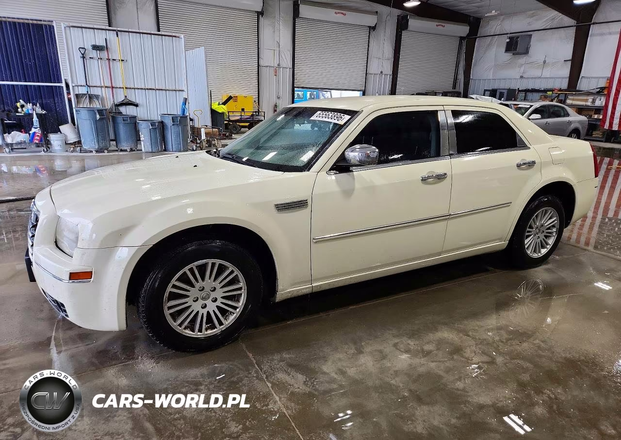 2010 Chrysler 300 Touring