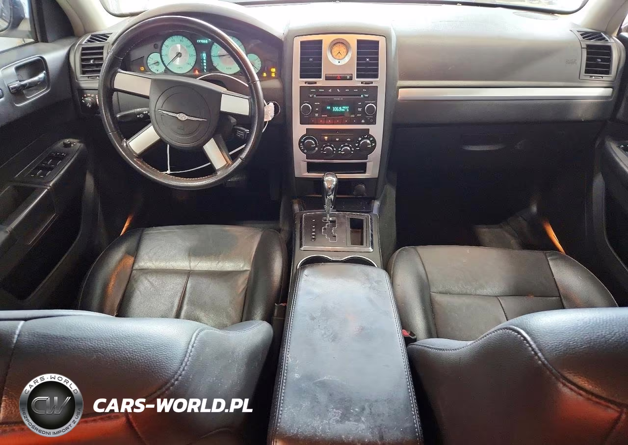 2010 Chrysler 300 Touring VIN:2C3CA5CV4AH209533 - 8