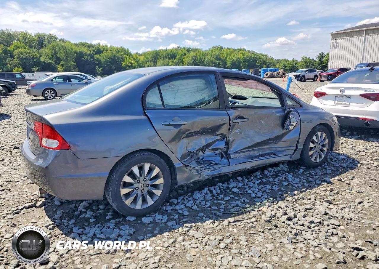 2010 Honda Civic Ex VIN:19XFA1F8XAE031646 - 3
