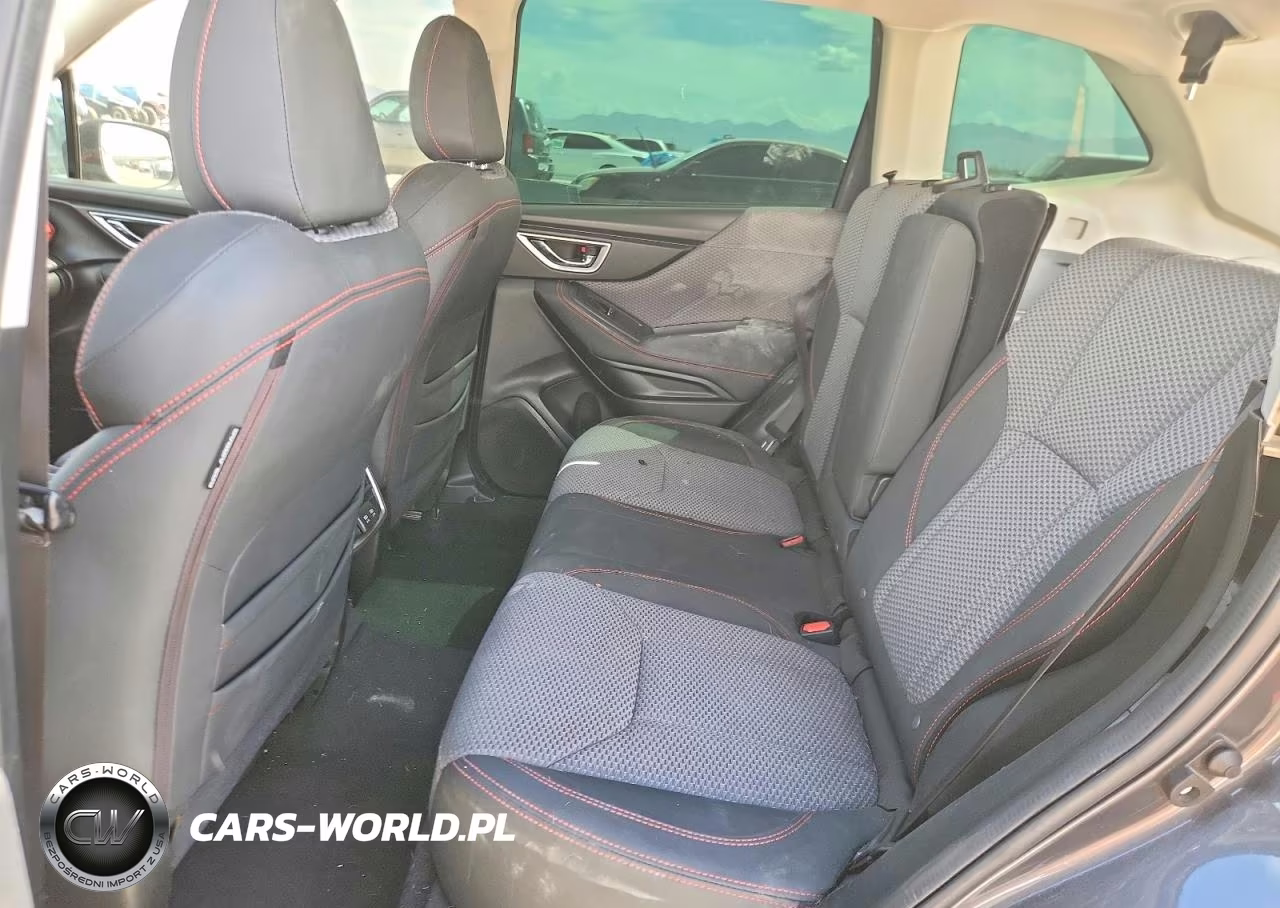 2020 Subaru Forester Sport VIN:JF2SKARC4LH494862 - 11