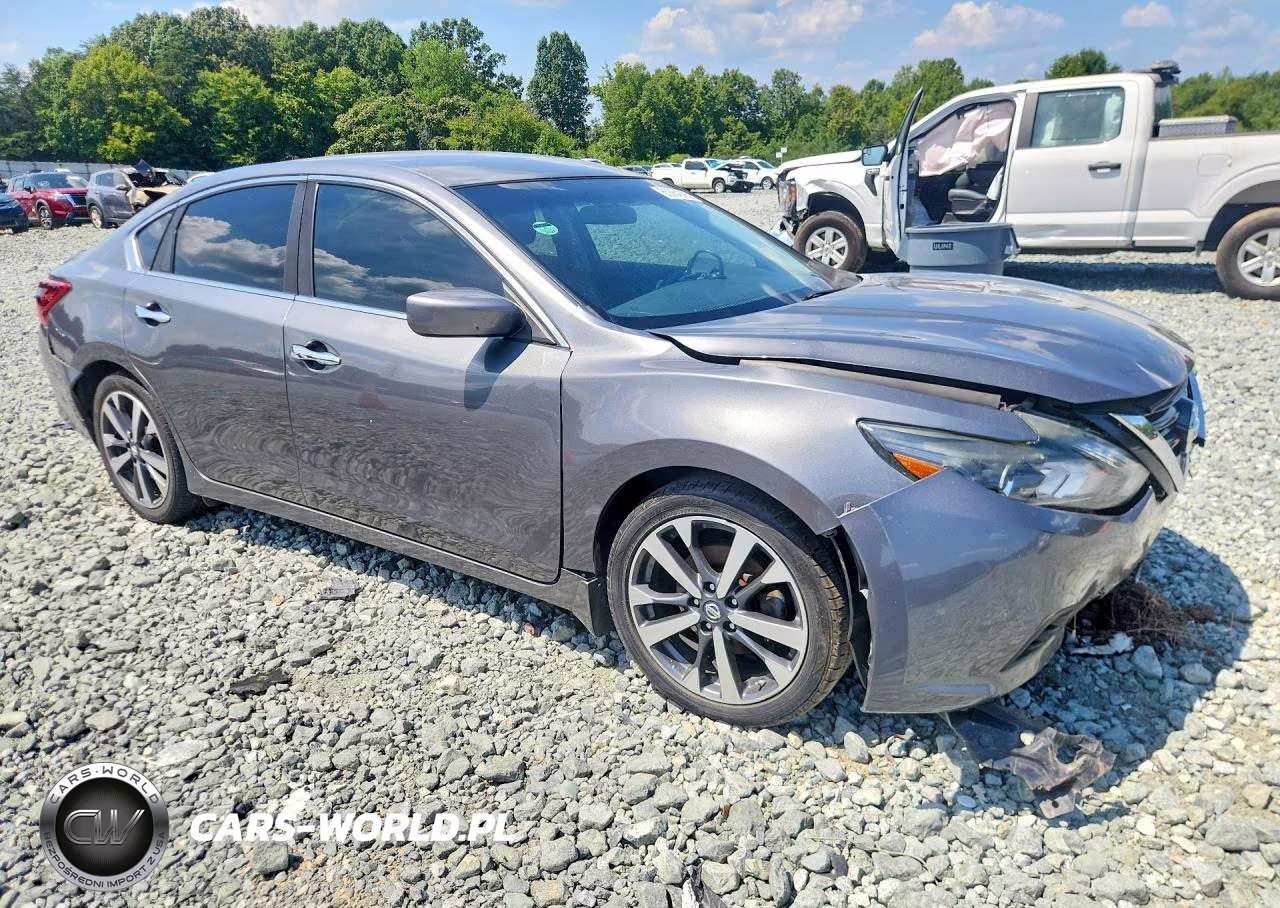 2017 Nissan Altima 2.5 Sr VIN:1N4AL3AP7HC132343 - 4