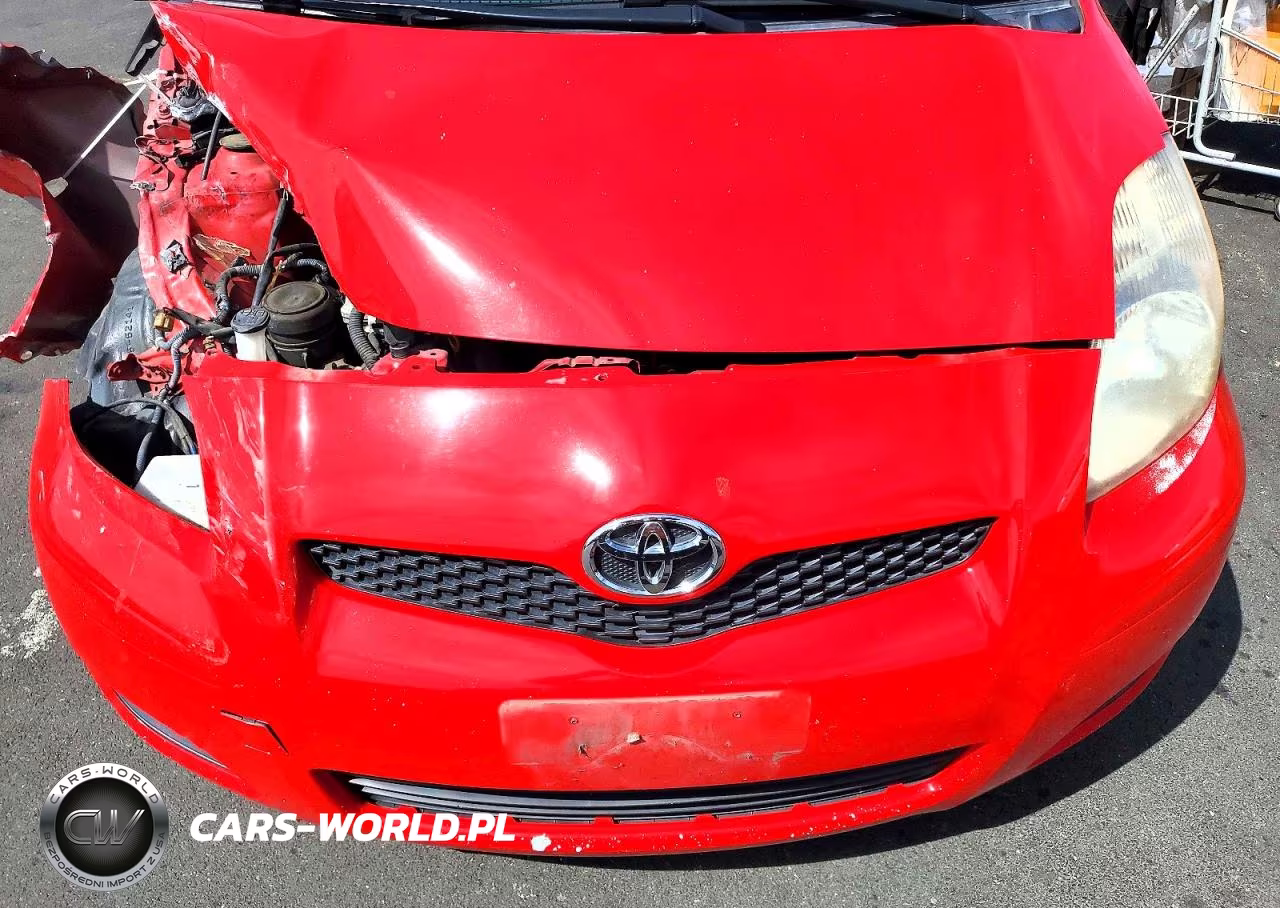 2010 Toyota Yaris Base VIN:JTDJT4K37A5314582 - 11