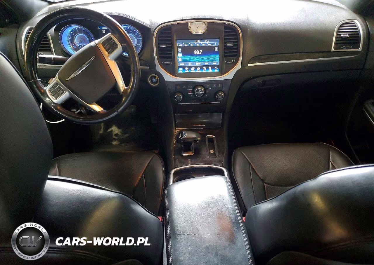 2014 Chrysler 300C VIN:2C3CCAKG8EH243969 - 8