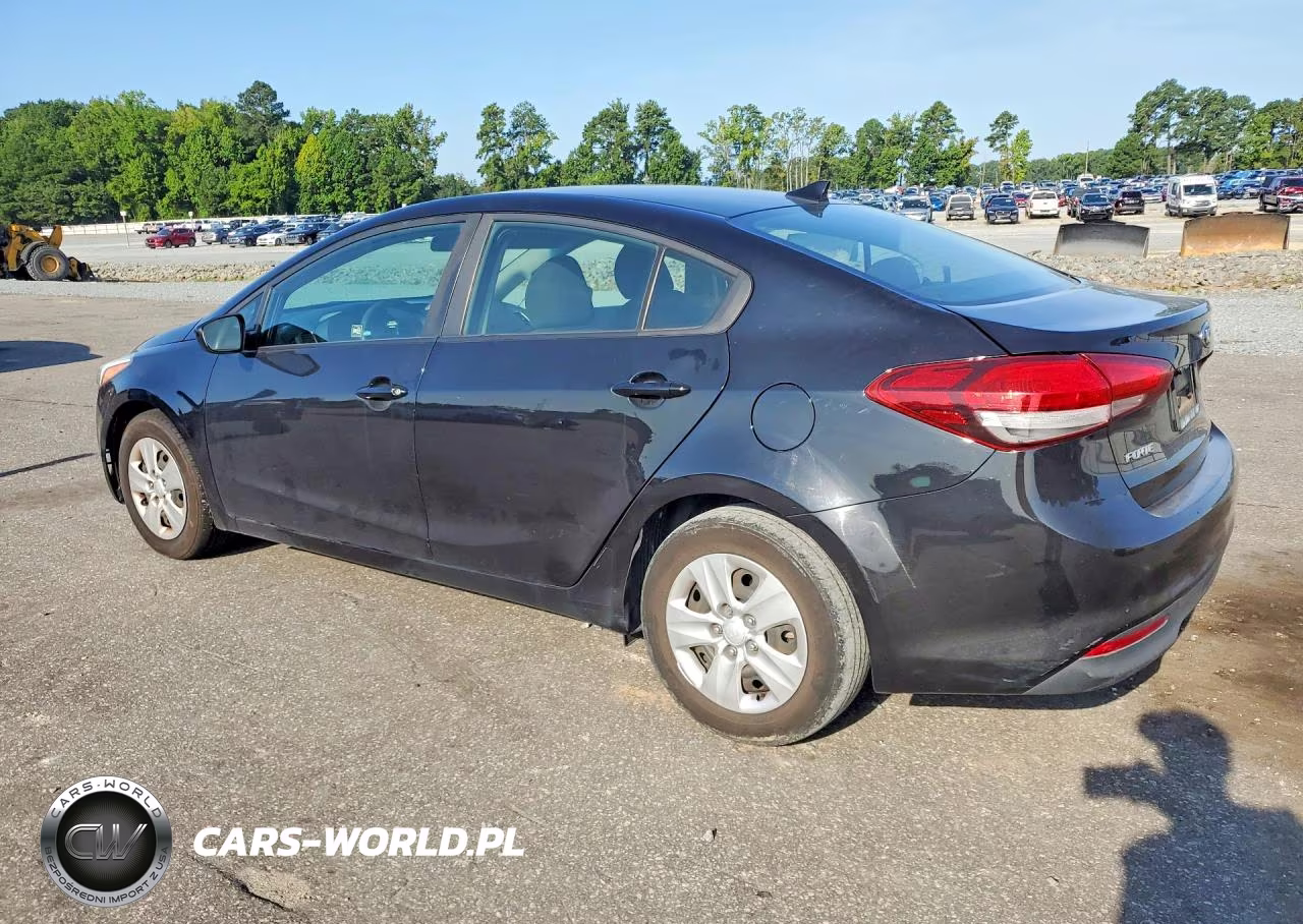 2018 Kia Forte Lx VIN:3KPFK4A74JE230415 - 2
