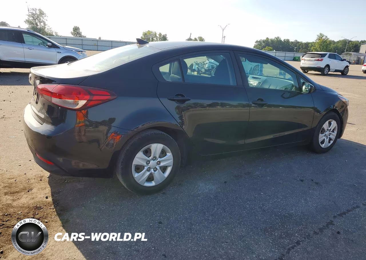 2018 Kia Forte Lx VIN:3KPFK4A74JE230415 - 3