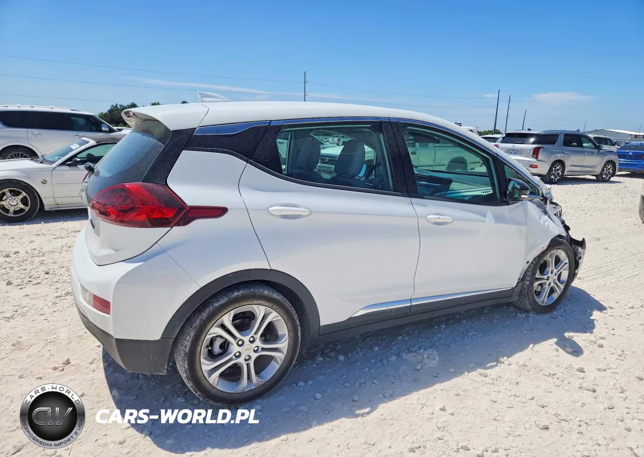 2020 Chevrolet Bolt Ev Lt VIN:1G1FY6S07L4117860 - 3