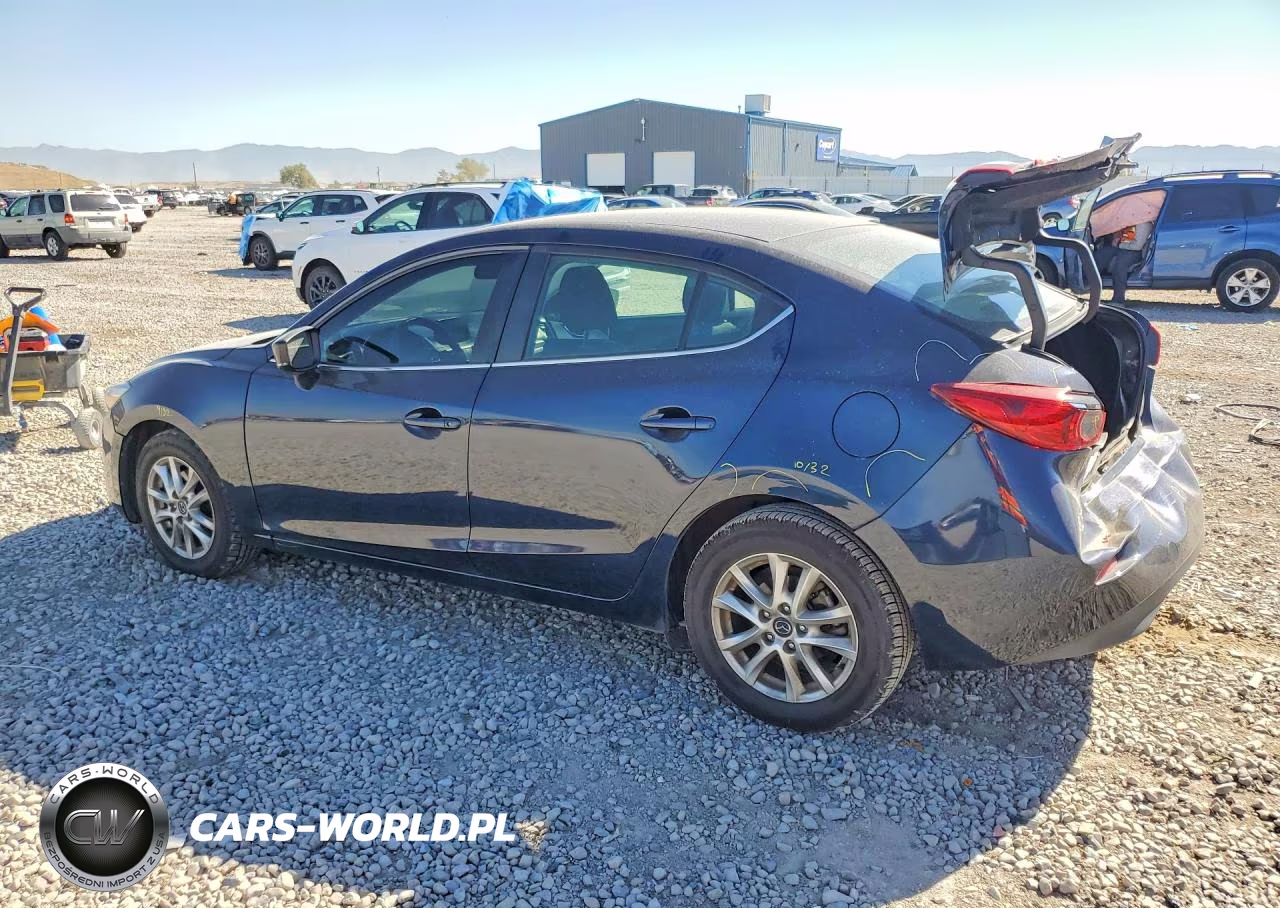 2018 Mazda 3 Sport VIN:3MZBN1U76JM208645 - 2