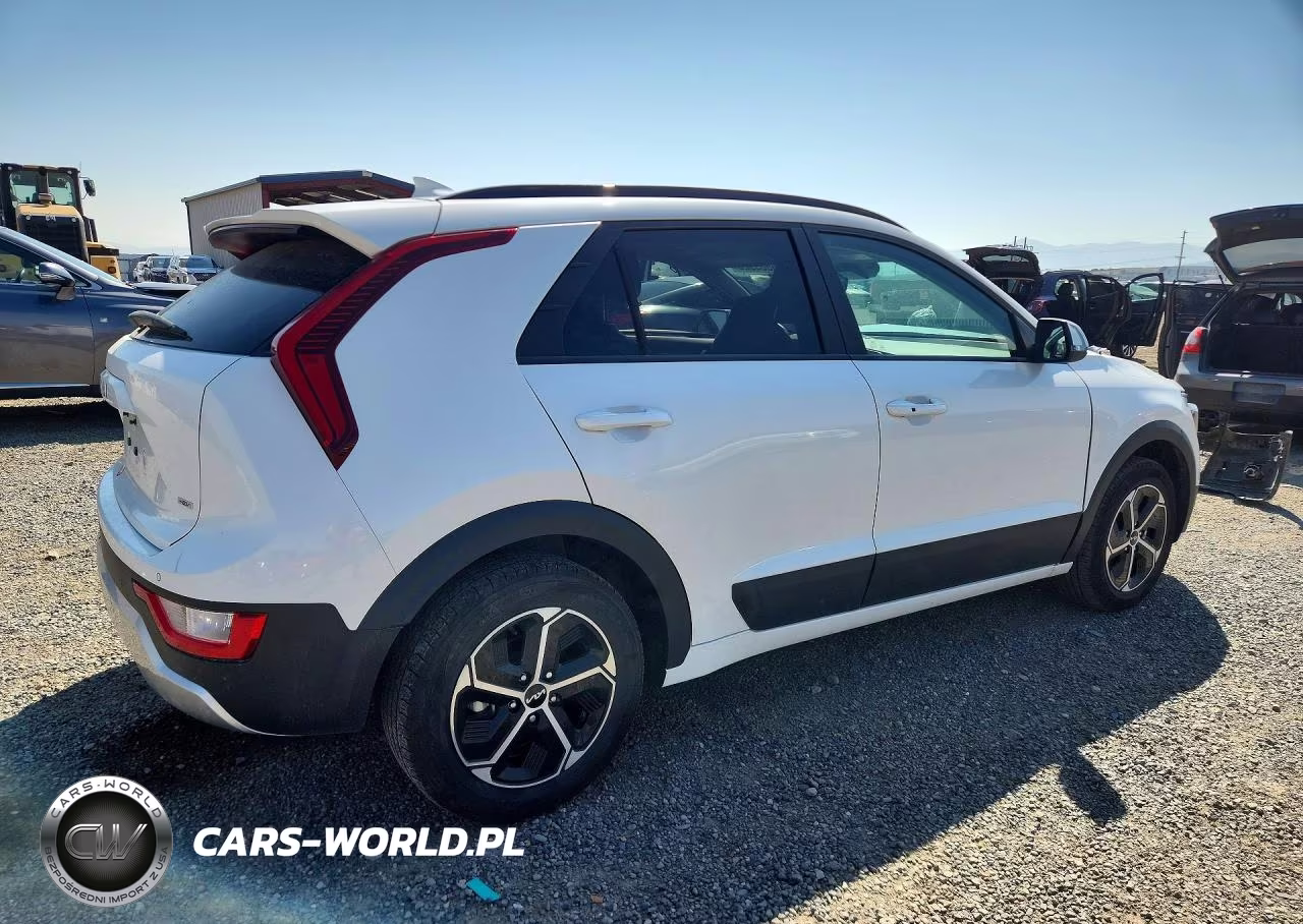 2024 Kia Niro Ex VIN:KNDCR3LE2R5184420 - 3