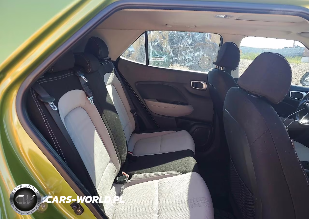 2021 Hyundai Venue Sel VIN:KMHRC8A37MU081918 - 11