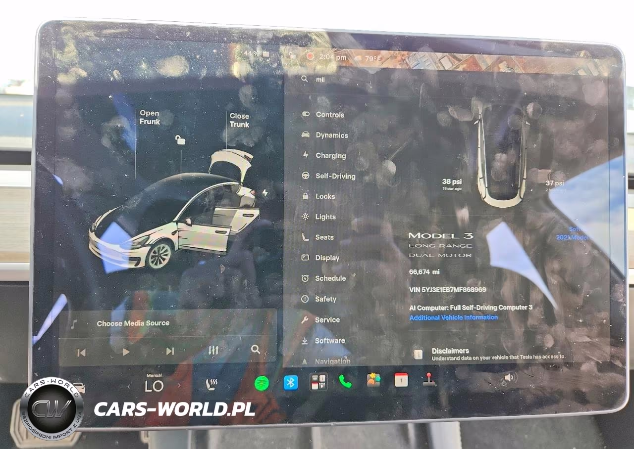 2021 Tesla Model 3 VIN:5YJ3E1EB7MF868969 - 9