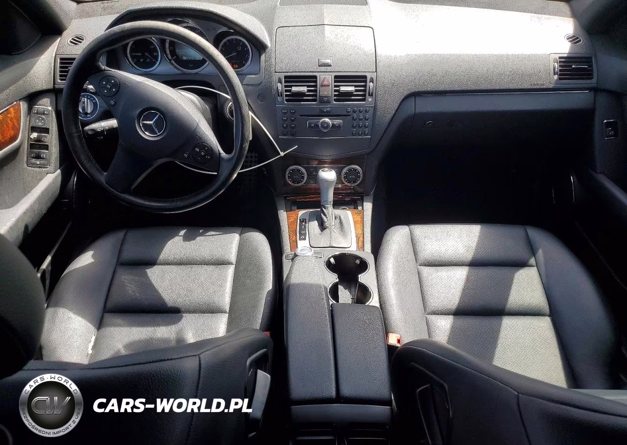 2010 Mercedes-Benz C 300 VIN:WDDGF5EB0AR115866 - 8