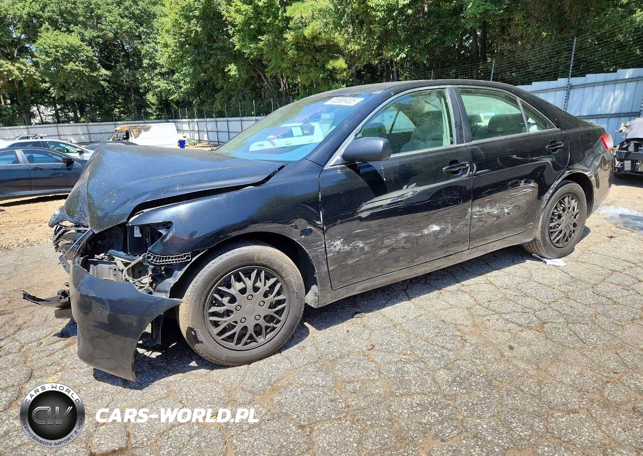 TOYOTA CAMRY – zdjęcie 1 z 12