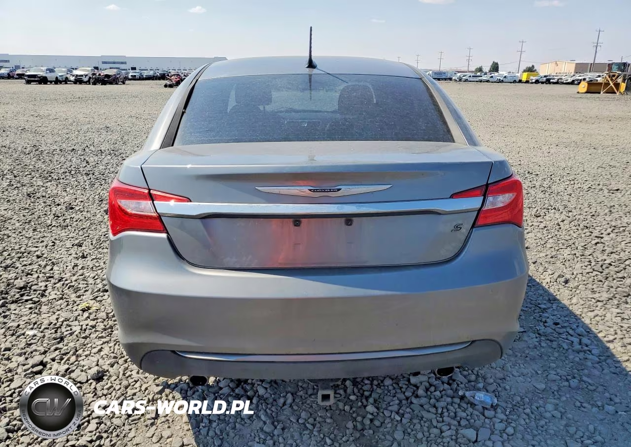 2011 Chrysler 200 S VIN:1C3BC8FG8BN596956 - 6