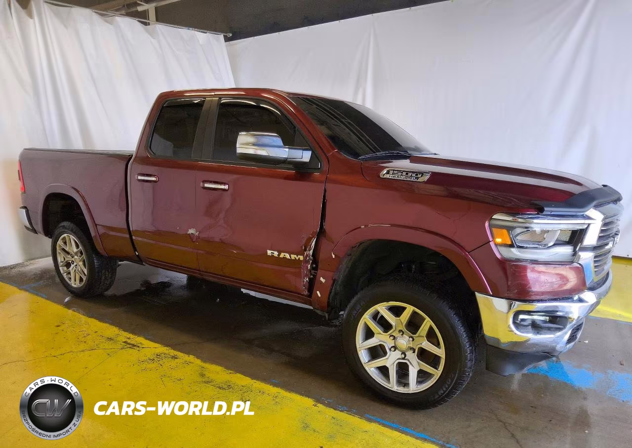 2020 Ram 1500 Laramie VIN:1C6SRFDT6LN139831 - 4