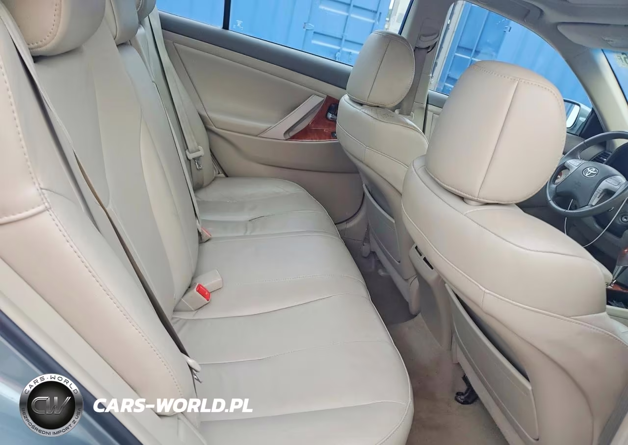 2011 Toyota Camry Xle VIN:4T1BF3EK2BU615966 - 10