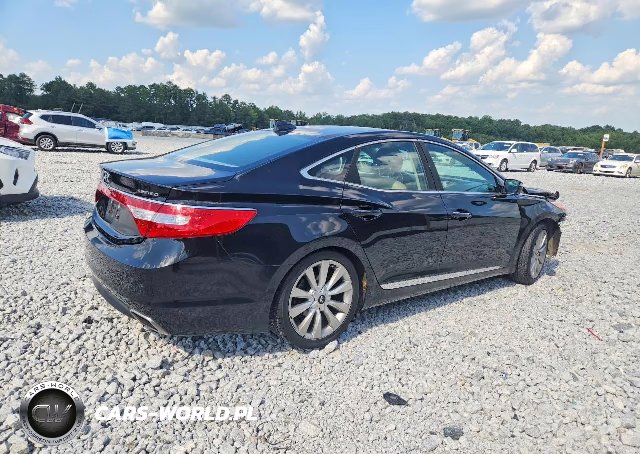 2015 Hyundai Azera Limited VIN:KMHFH4JGXFA439646 - 3