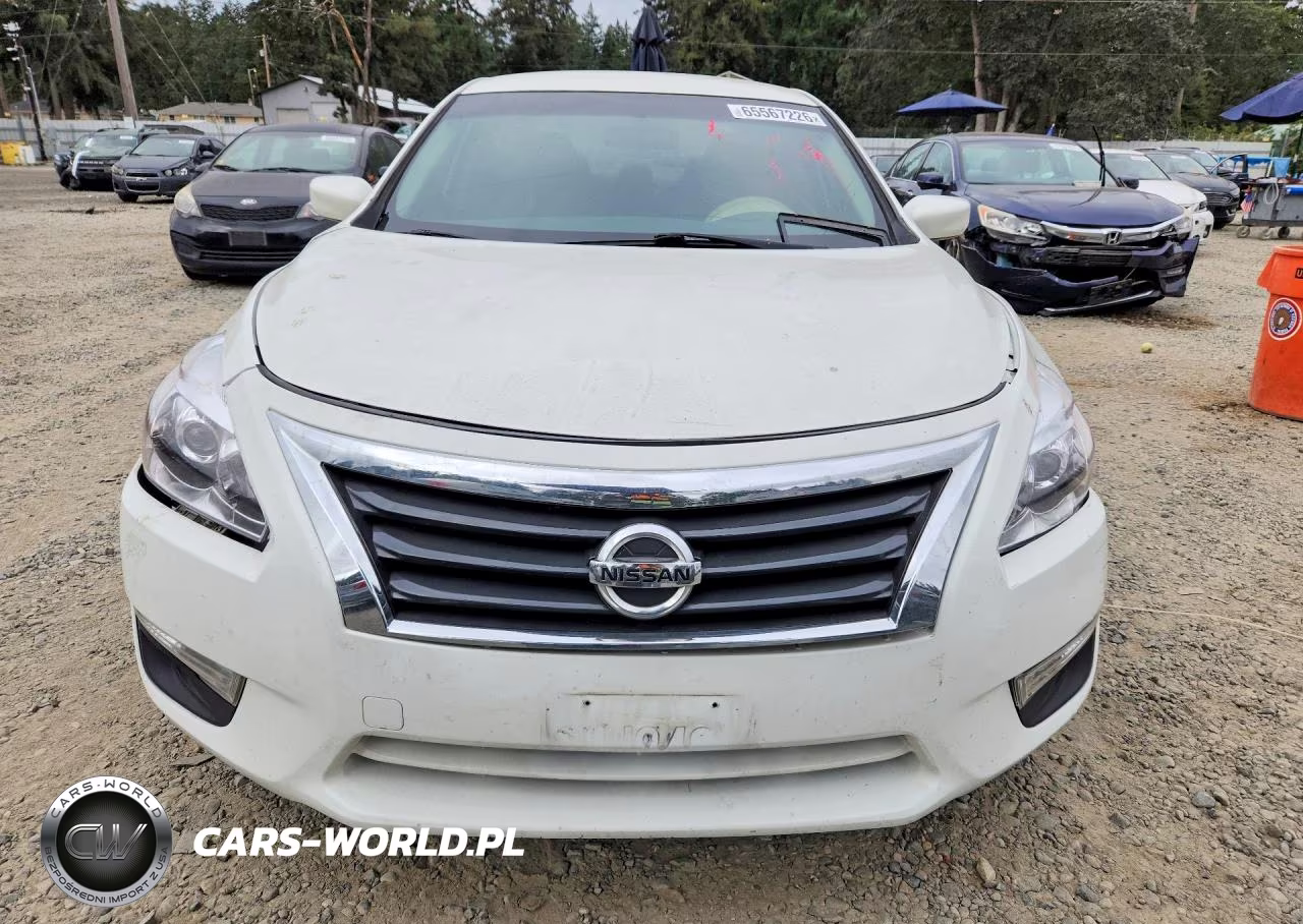 2015 Nissan Altima 2.5 VIN:1N4AL3AP7FC592020 - 5