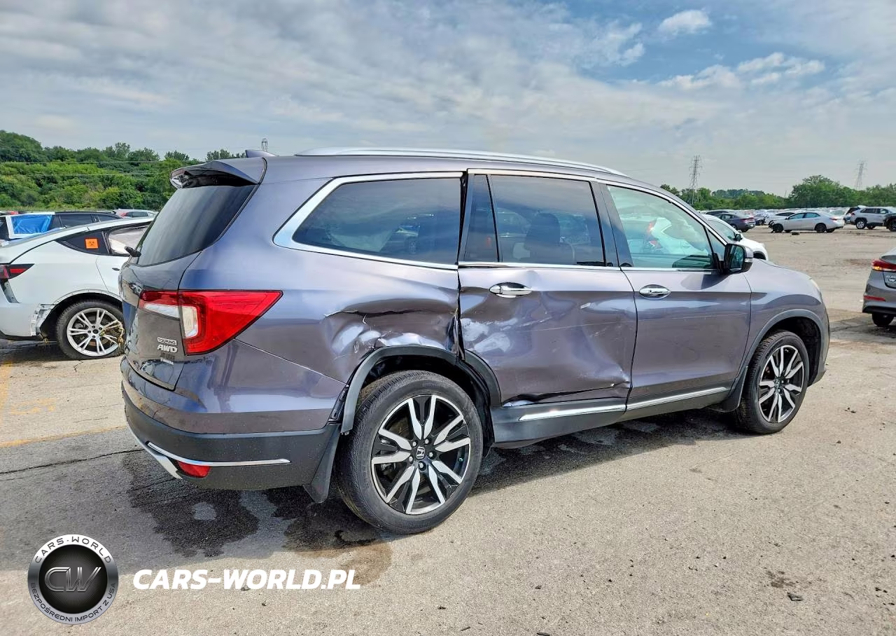 2022 Honda Pilot Touring VIN:5FNYF6H64NB034545 - 3