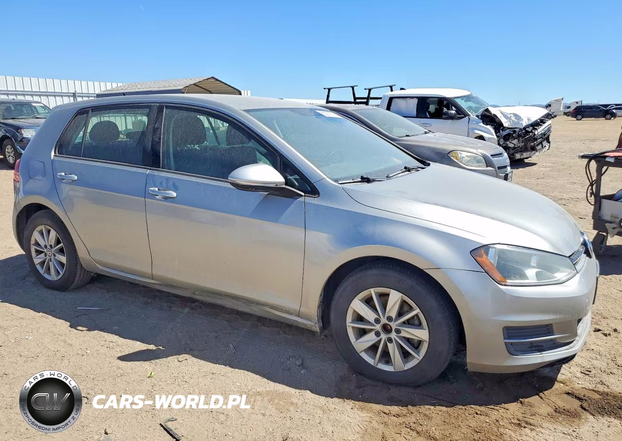 2015 Volkswagen Golf VIN:3VW217AU3FM036977 - 4