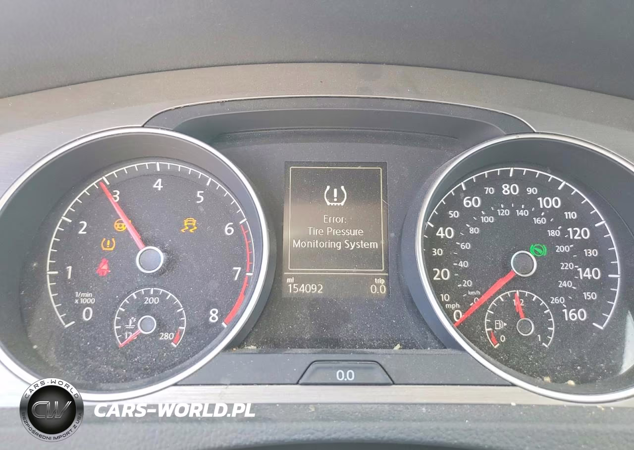 2015 Volkswagen Golf VIN:3VW217AU3FM036977 - 9